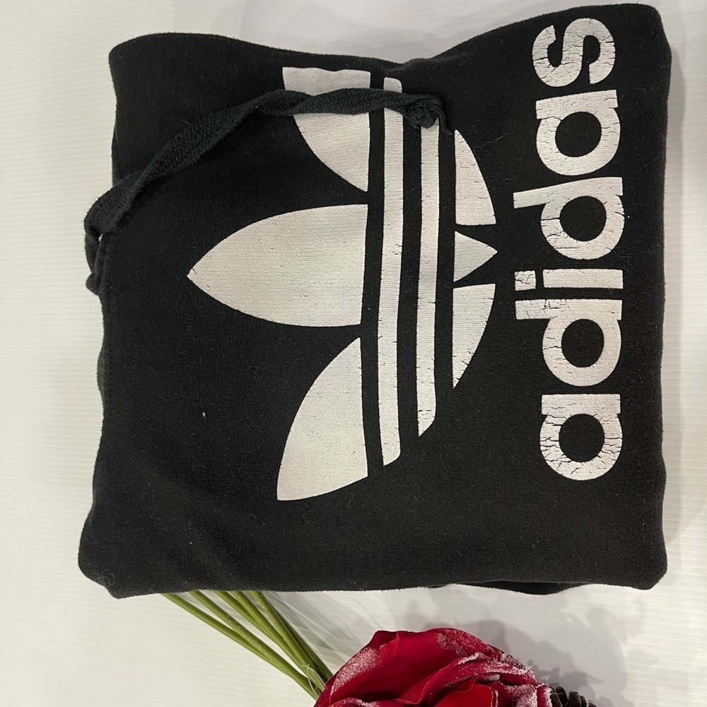 T23- Adidas Black Hoodie Size S